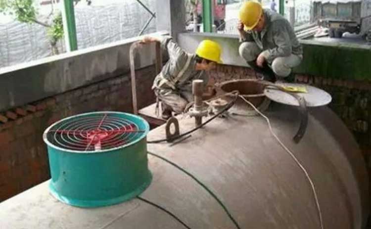 fuel-tank-installation fuel-tank-installation